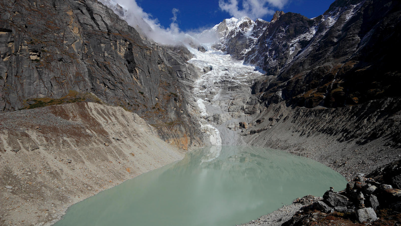 As Himalayan Glaciers Soften, a Water Disaster Looms in South Asia